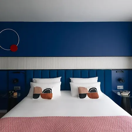 Szálloda Indigo Granvia Plaza Espana, An Ihg 4*