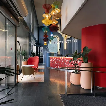 Indigo Granvia Plaza Espana, An Ihg Szálloda Barcelona