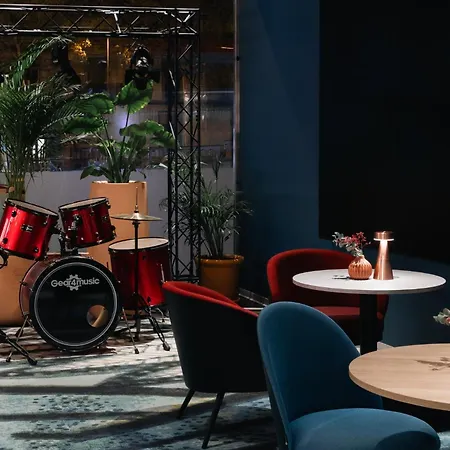 Szálloda Indigo Granvia Plaza Espana, An Ihg 4*
