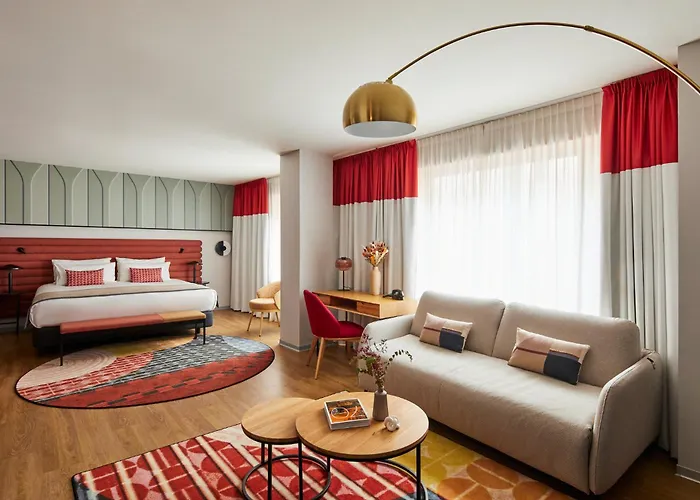 Indigo Plaza Espana By Ihg Hotel