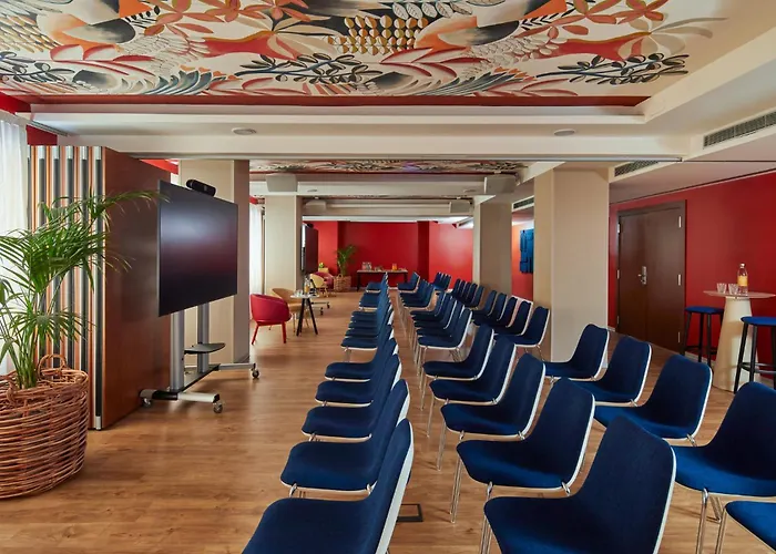 Hotel Indigo Plaza Espana By Ihg