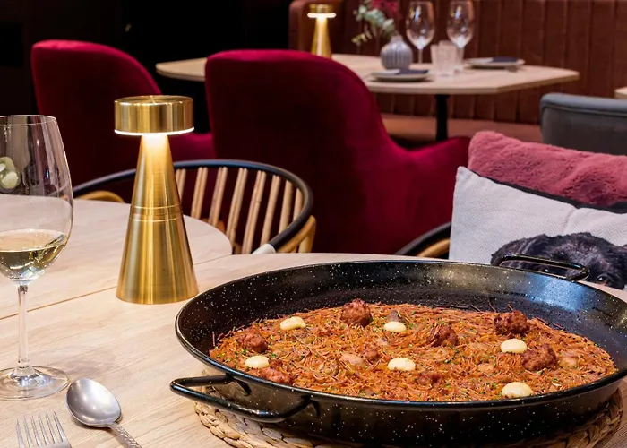 Hotel Indigo Plaza Espana By Ihg