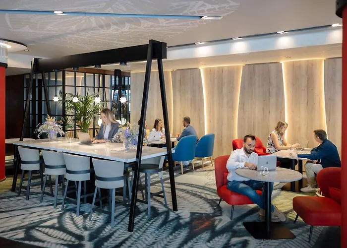 Hotel Indigo Plaza Espana By Ihg