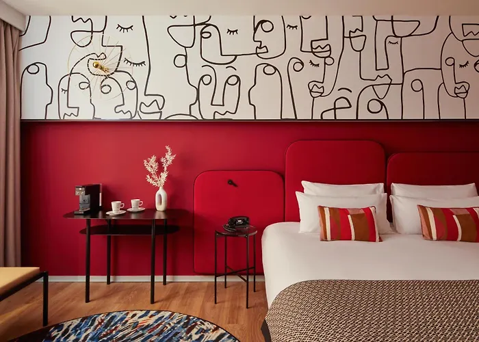 Indigo Plaza Espana By Ihg 4*