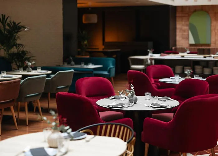 Hotel Indigo Plaza Espana By Ihg