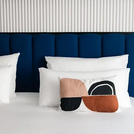 Indigo Granvia Plaza Espana, An Ihg Szálloda